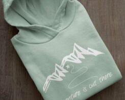 MQ ADVENTURE IS OUT THERE - Organic Hoodie Unisex